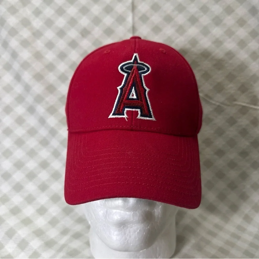 MLB LOS ANGELES ANGELS LOGO RED ADJUSTABLE CURVED BILL BASEBALL HAT CAP RETRO